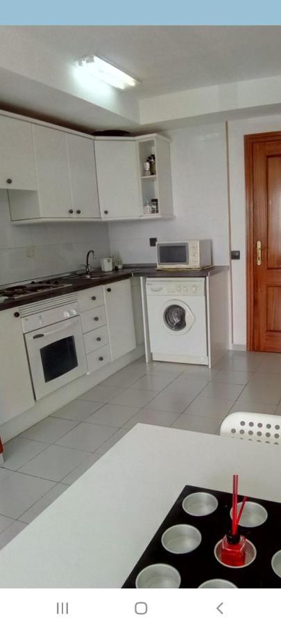 Un Dormitorio Frente Playa El Medano ภายนอก รูปภาพ